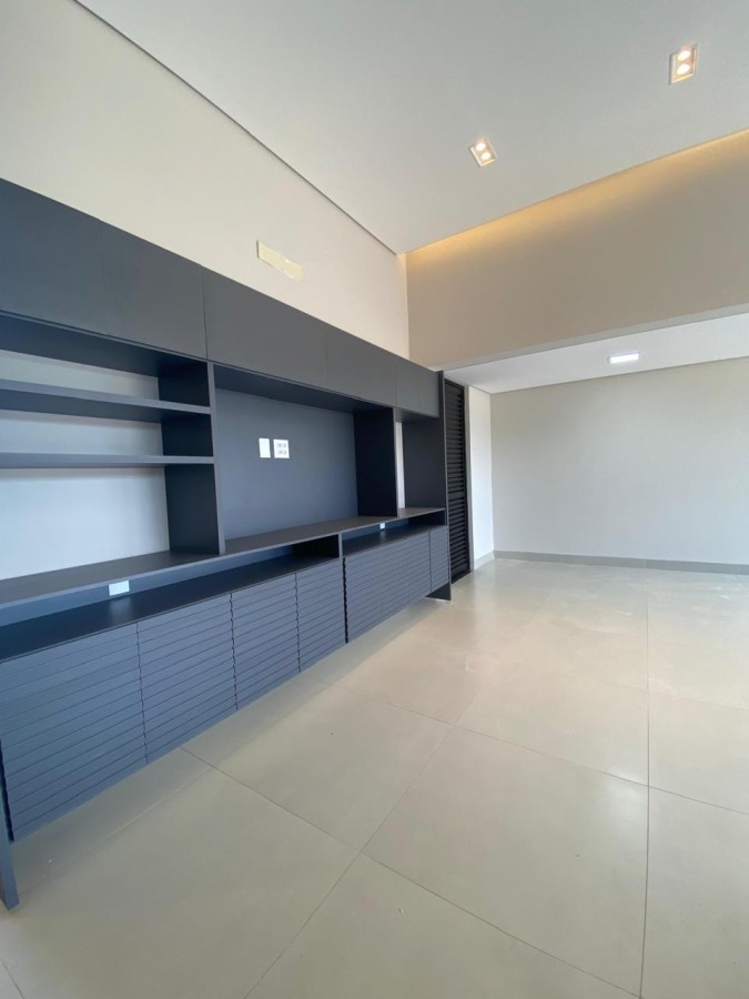 Casa à venda com 3 quartos, 276m² - Foto 8