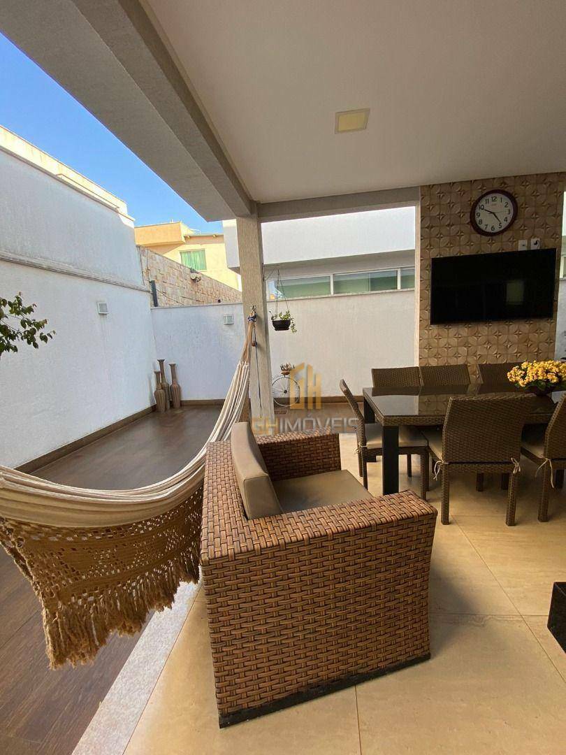 Casa de Condomínio à venda com 4 quartos, 193m² - Foto 7