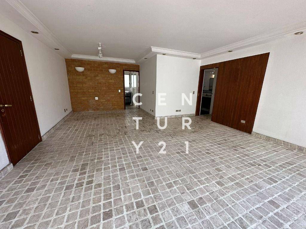 Apartamento à venda com 3 quartos, 122m² - Foto 4