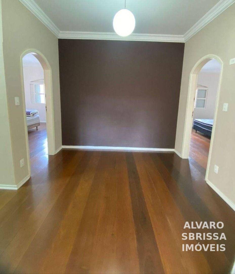 Casa à venda e aluguel com 4 quartos, 700m² - Foto 3
