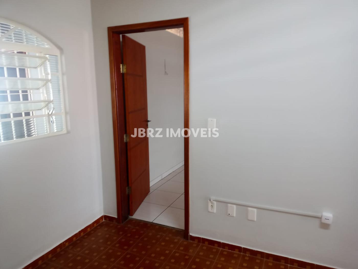 Casa para alugar com 2 quartos, 137m² - Foto 23