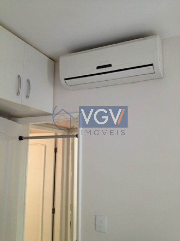 Apartamento à venda com 2 quartos, 55m² - Foto 11