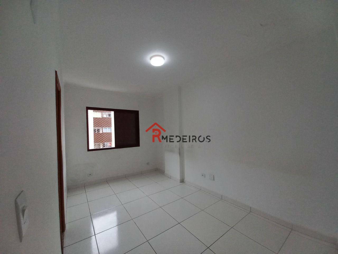 Apartamento à venda com 3 quartos, 113m² - Foto 15