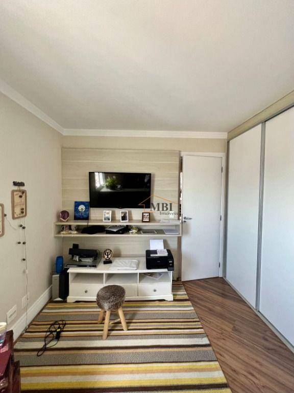 Apartamento à venda com 4 quartos, 250m² - Foto 20