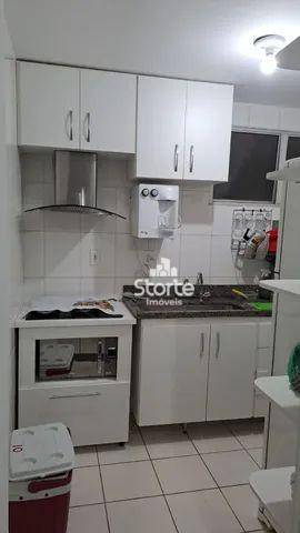 Apartamento à venda com 2 quartos, 45m² - Foto 1