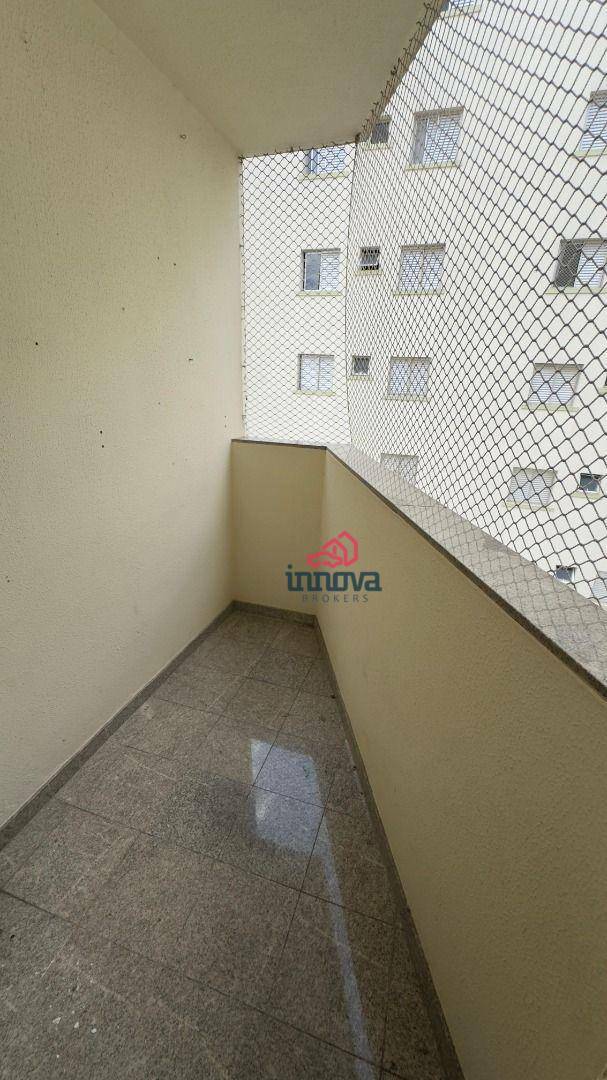 Apartamento à venda com 2 quartos, 68m² - Foto 11