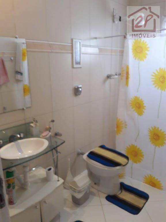 Casa de Condomínio à venda com 3 quartos, 310m² - Foto 10