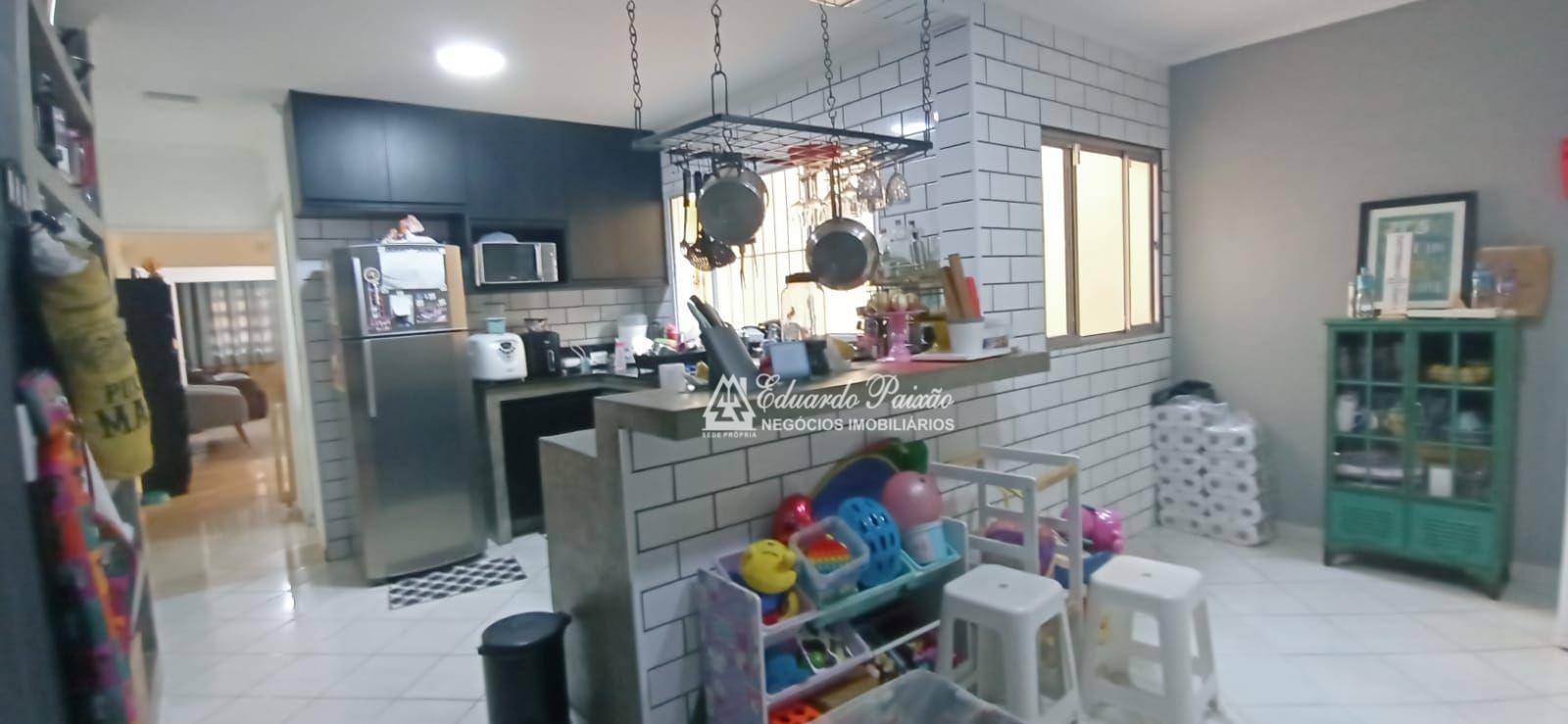 Sobrado à venda com 2 quartos, 115m² - Foto 4