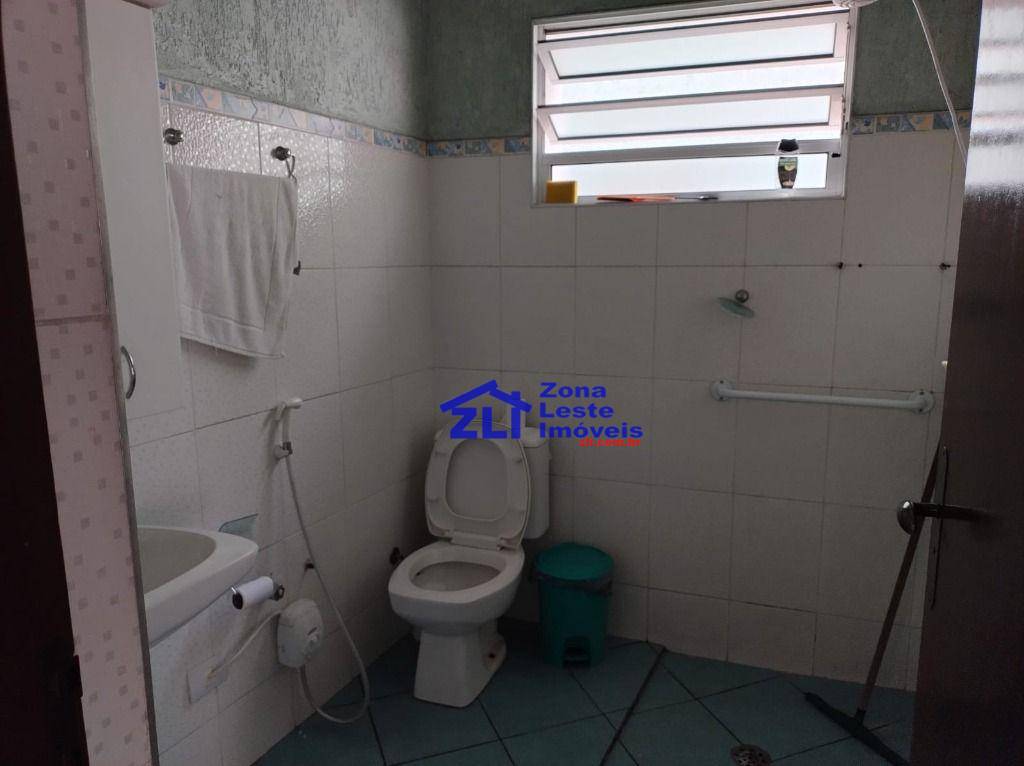 Sobrado à venda e aluguel com 4 quartos, 140m² - Foto 17