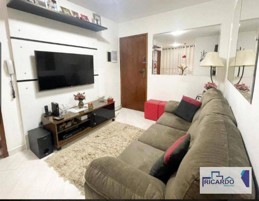 Apartamento à venda com 2 quartos, 56m² - Foto 4