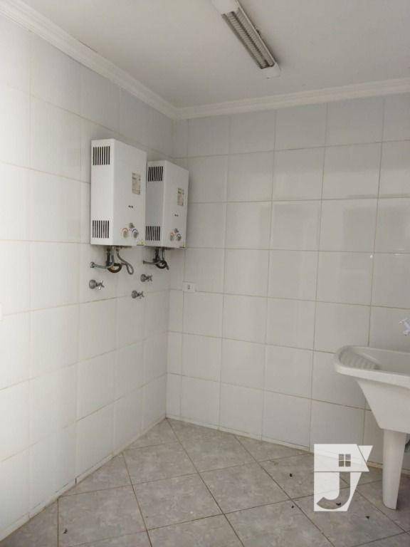 Sobrado à venda com 3 quartos, 243m² - Foto 17