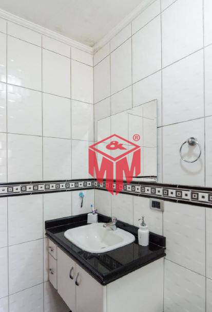 Sobrado à venda com 4 quartos, 247m² - Foto 13