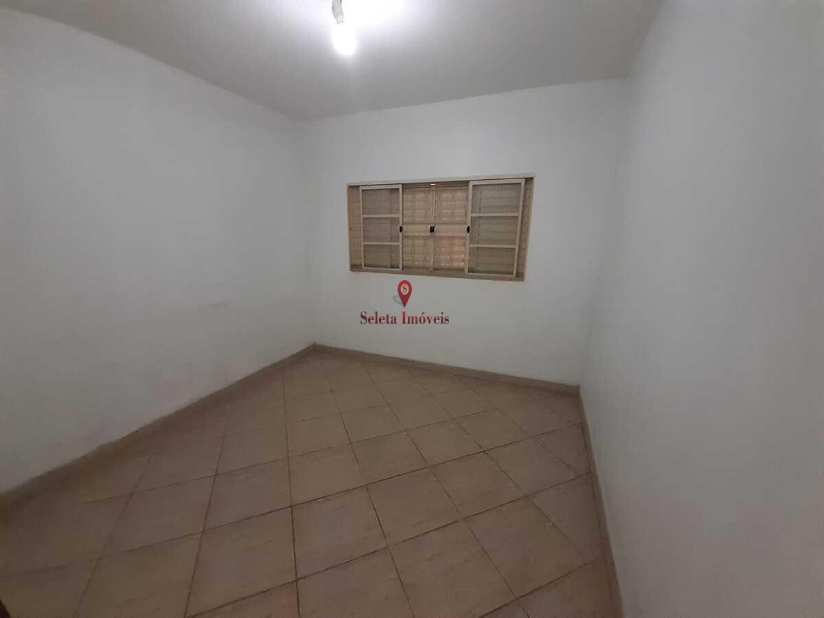 Casa à venda com 3 quartos, 300m² - Foto 8