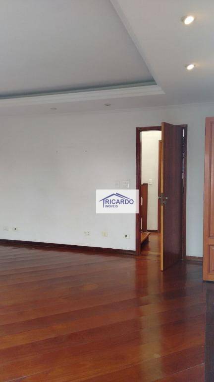 Sobrado à venda com 6 quartos, 280m² - Foto 13