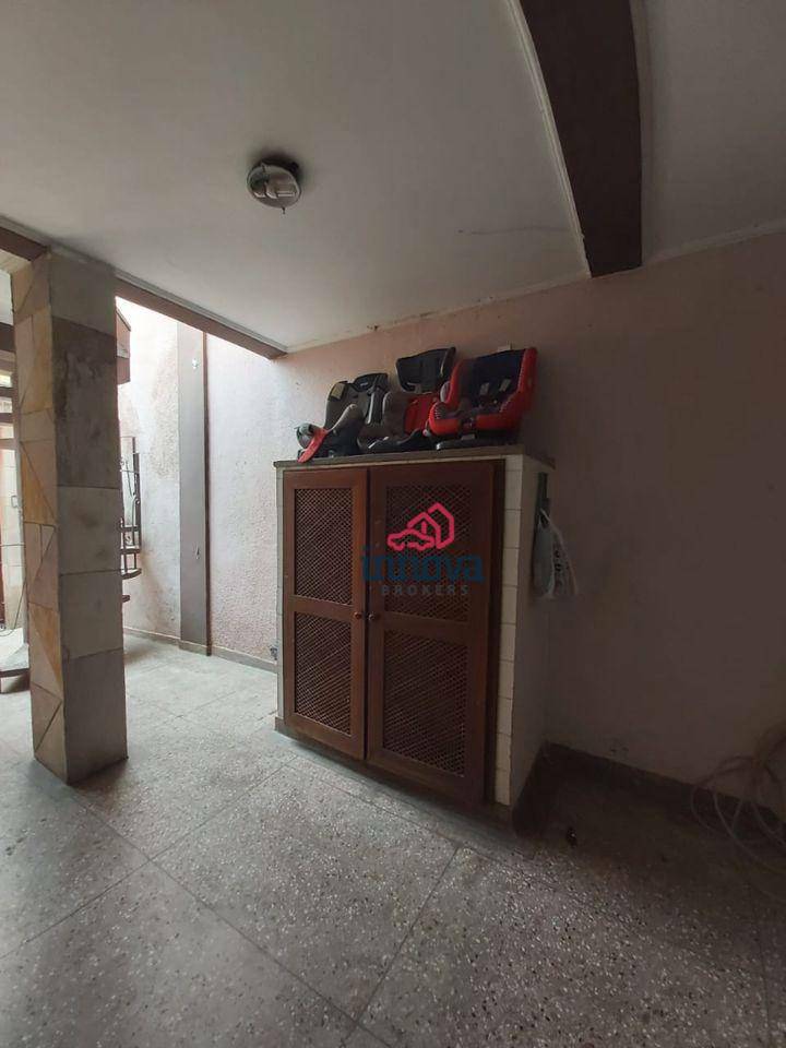 Sobrado à venda com 4 quartos, 240m² - Foto 17