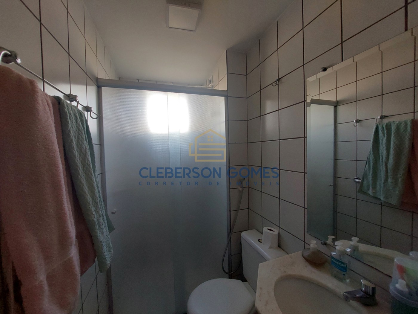Apartamento à venda com 2 quartos, 70m² - Foto 13