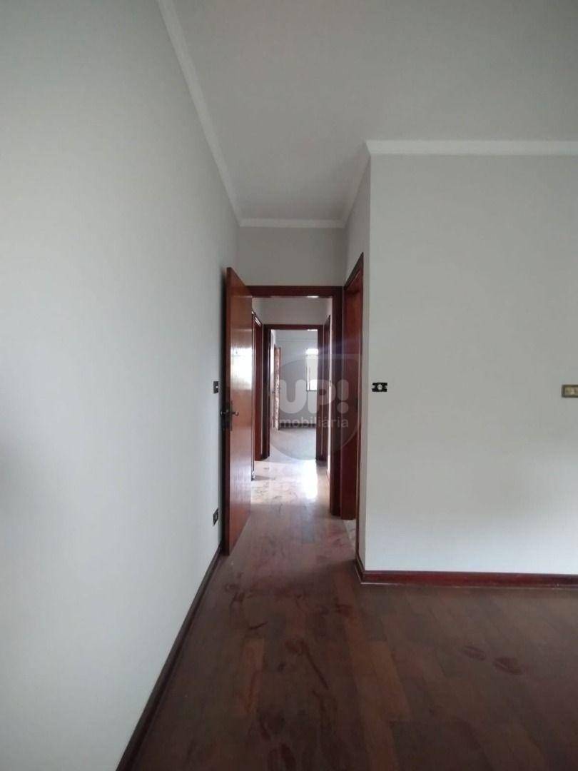 Casa à venda com 3 quartos, 174m² - Foto 8