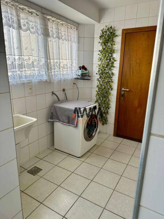 Apartamento à venda com 3 quartos, 160m² - Foto 13