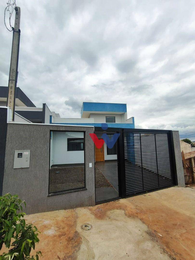 Casa à venda com 2 quartos, 63m² - Foto 4