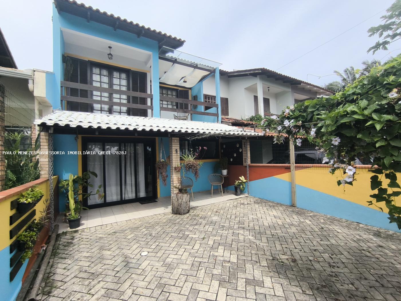 Sobrado à venda com 3 quartos, 139m² - Foto 1