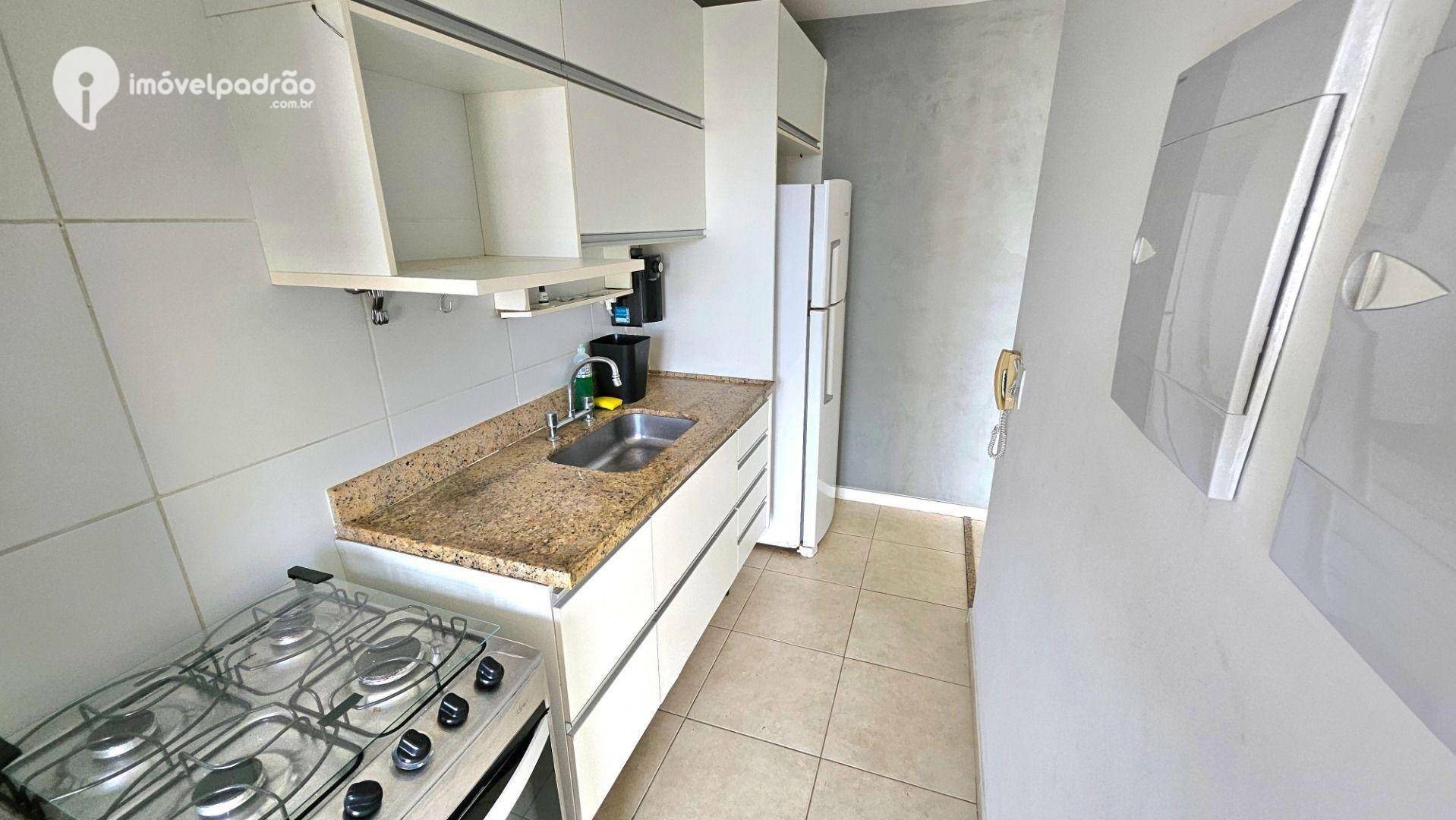 Apartamento para alugar com 2 quartos, 70m² - Foto 2