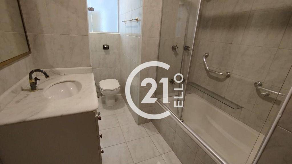 Apartamento para alugar com 3 quartos, 118m² - Foto 7