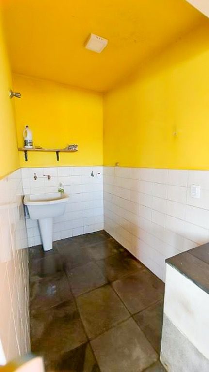 Sobrado à venda com 2 quartos, 200m² - Foto 15