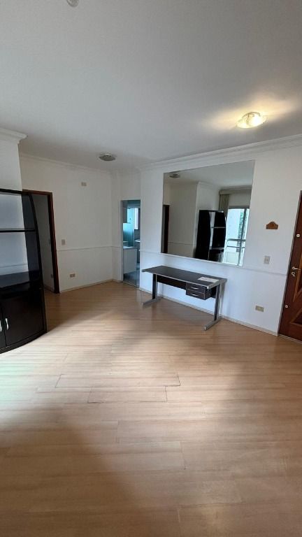 Apartamento para alugar com 3 quartos, 68m² - Foto 3