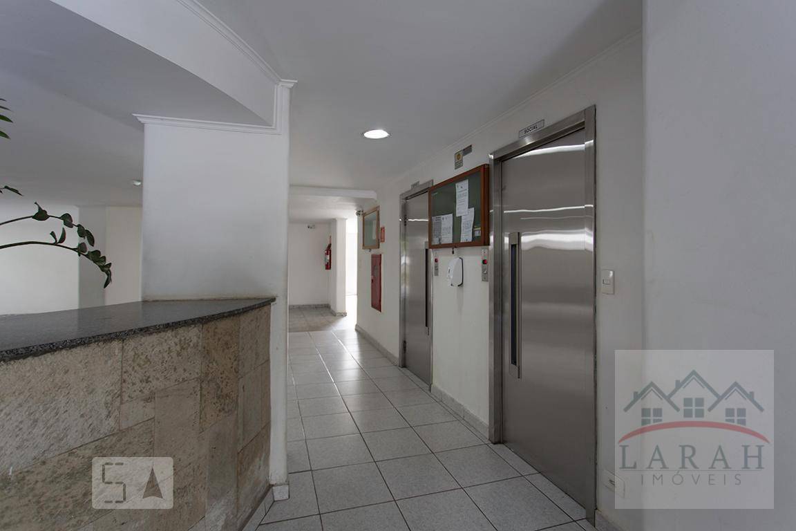 Apartamento para alugar com 3 quartos, 70m² - Foto 30