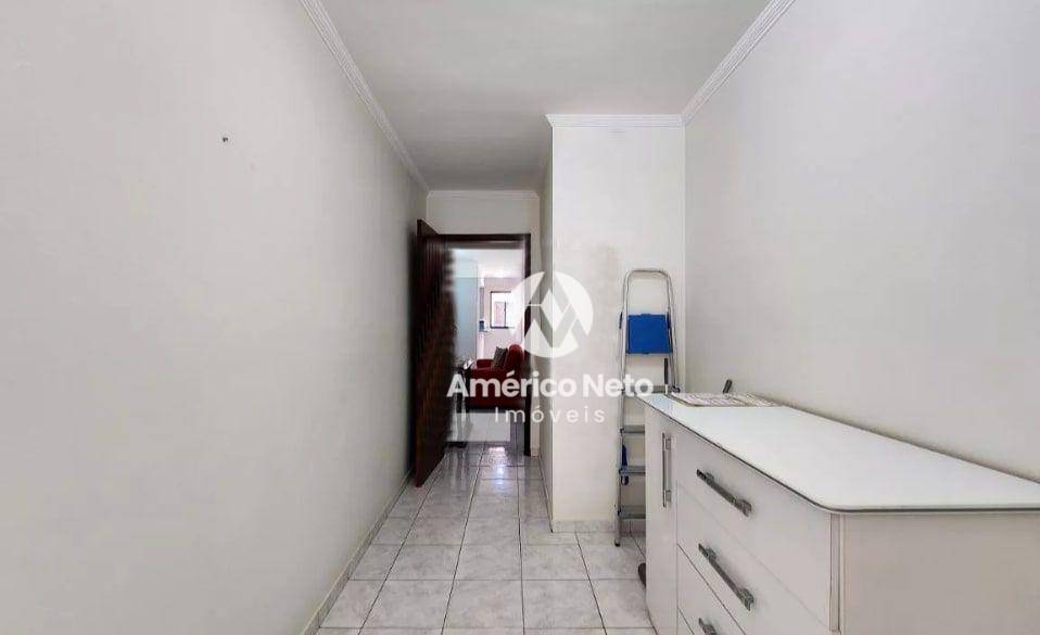 Apartamento para alugar com 3 quartos, 70m² - Foto 5