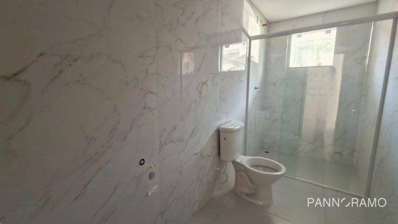 Casa à venda e aluguel com 4 quartos, 300m² - Foto 8