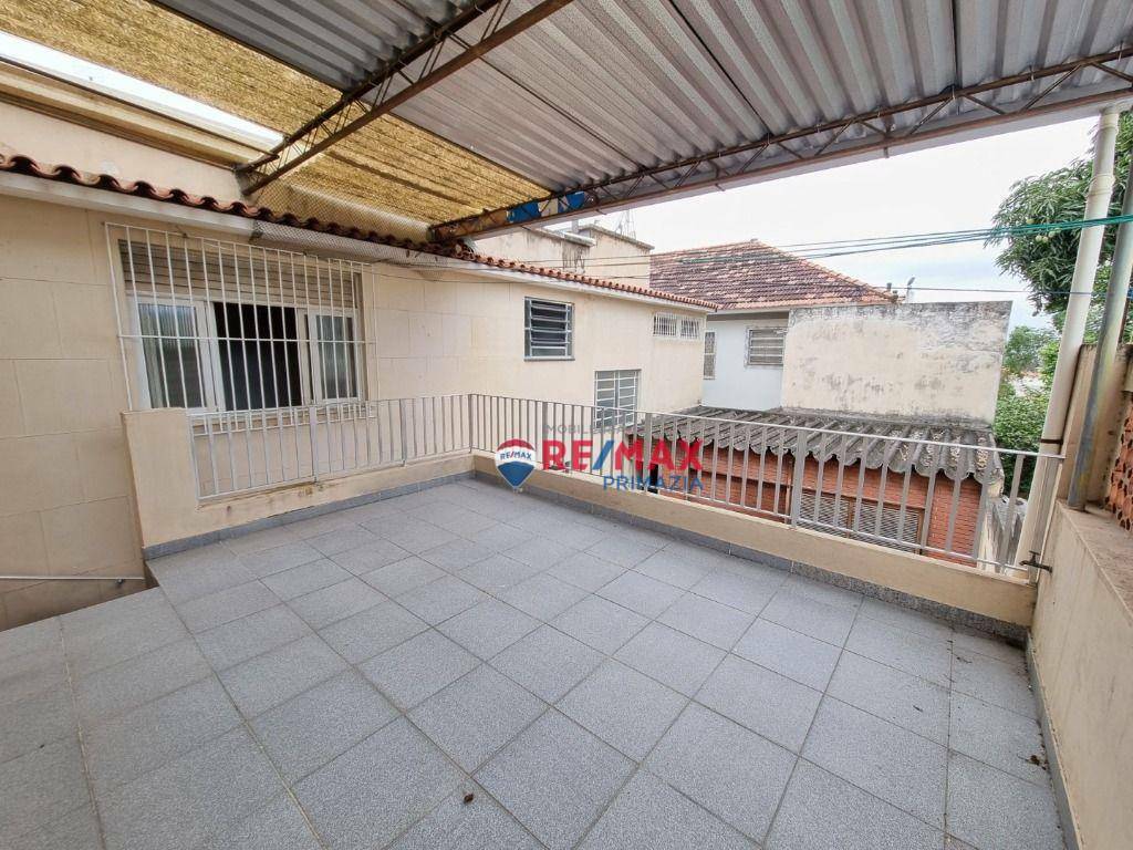 Casa de Condomínio à venda com 4 quartos, 190m² - Foto 36