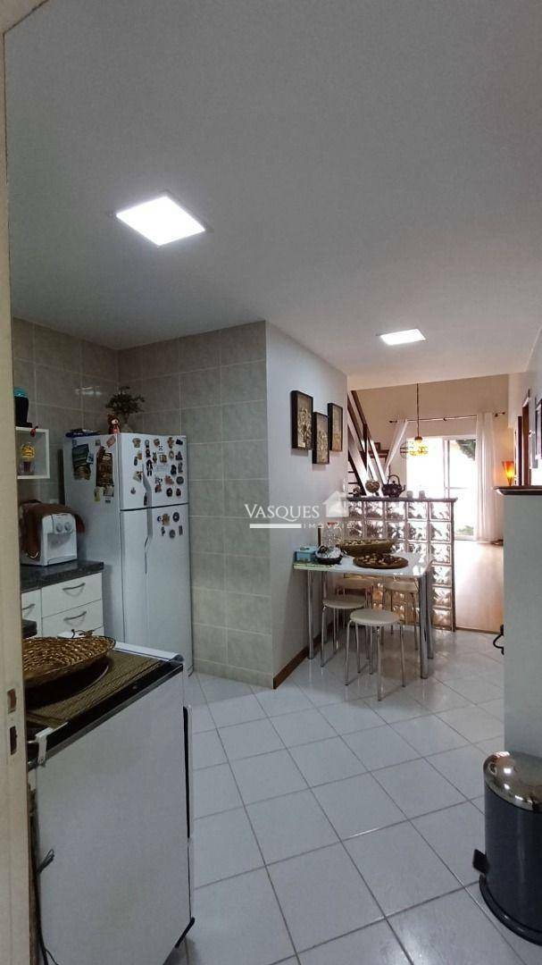 Casa à venda com 3 quartos, 130M2 - Foto 15