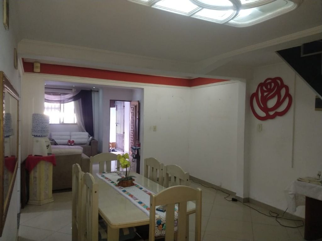 Sobrado à venda com 2 quartos, 120m² - Foto 15