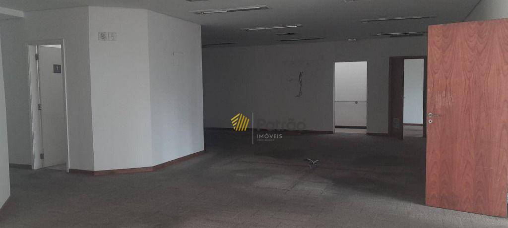 Prédio Inteiro para alugar, 1100m² - Foto 52