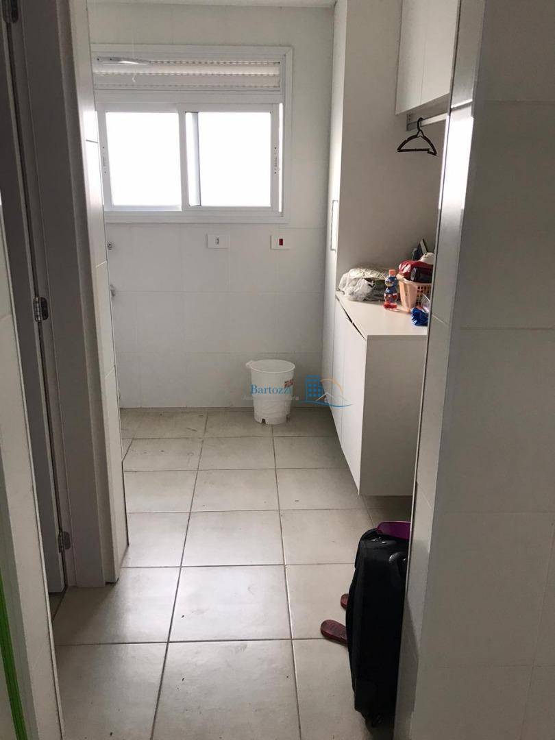 Apartamento à venda com 3 quartos, 115m² - Foto 10