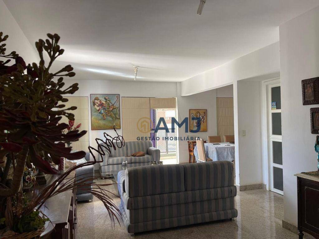 Apartamento à venda com 4 quartos, 152m² - Foto 3