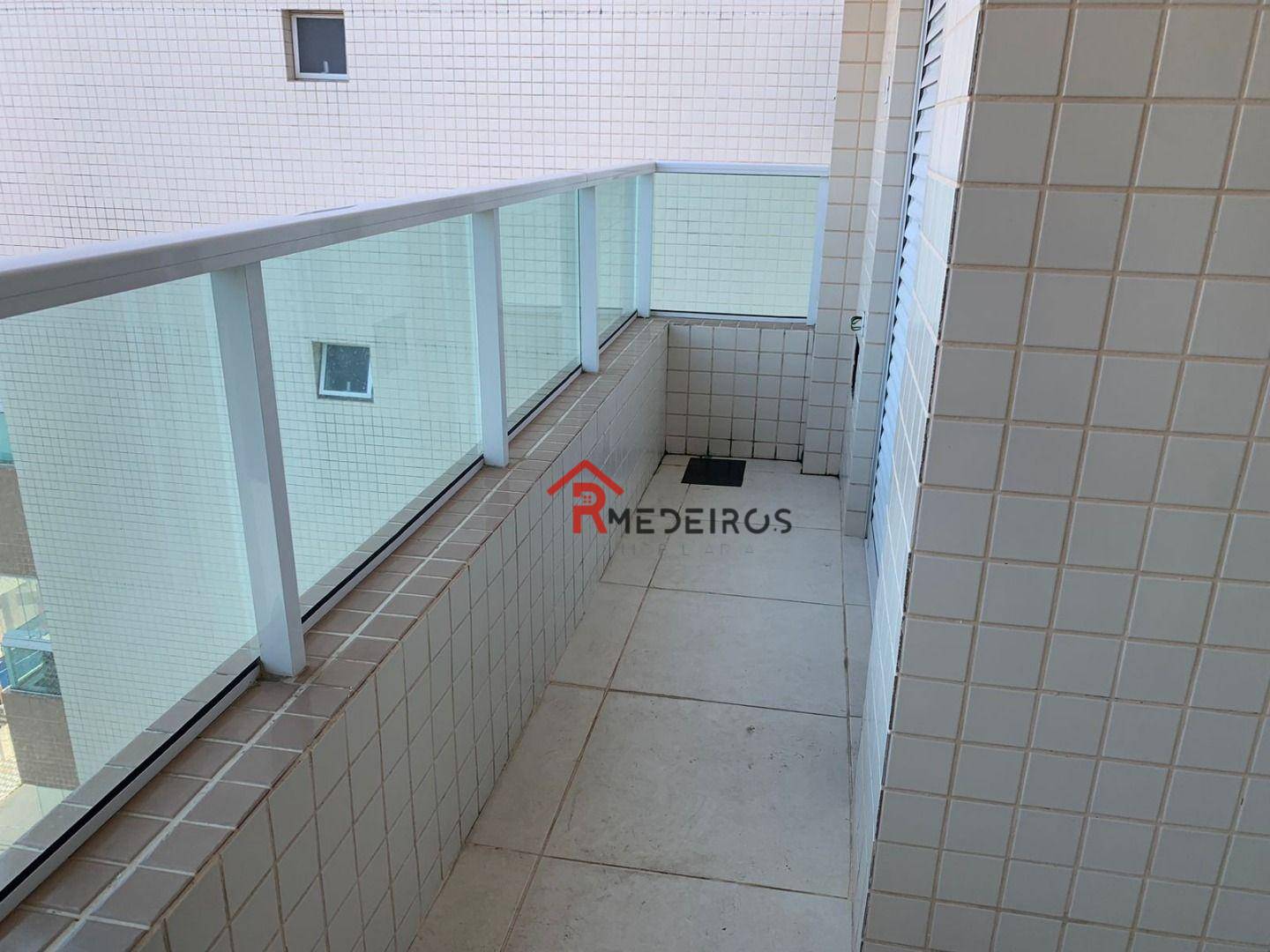 Apartamento à venda com 2 quartos, 70m² - Foto 12