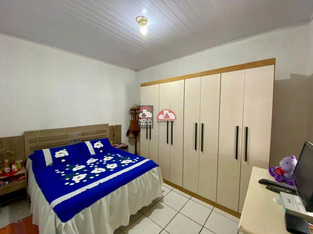 Casa à venda com 3 quartos, 404m² - Foto 5