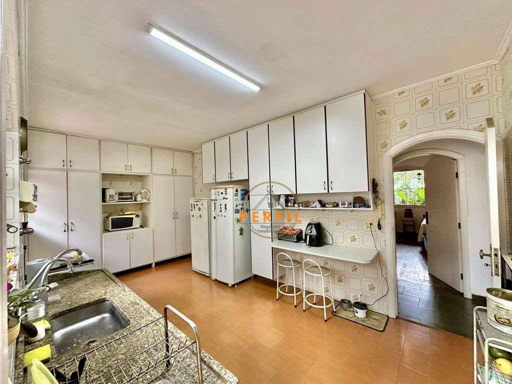 Chácara à venda com 3 quartos, 233m² - Foto 25