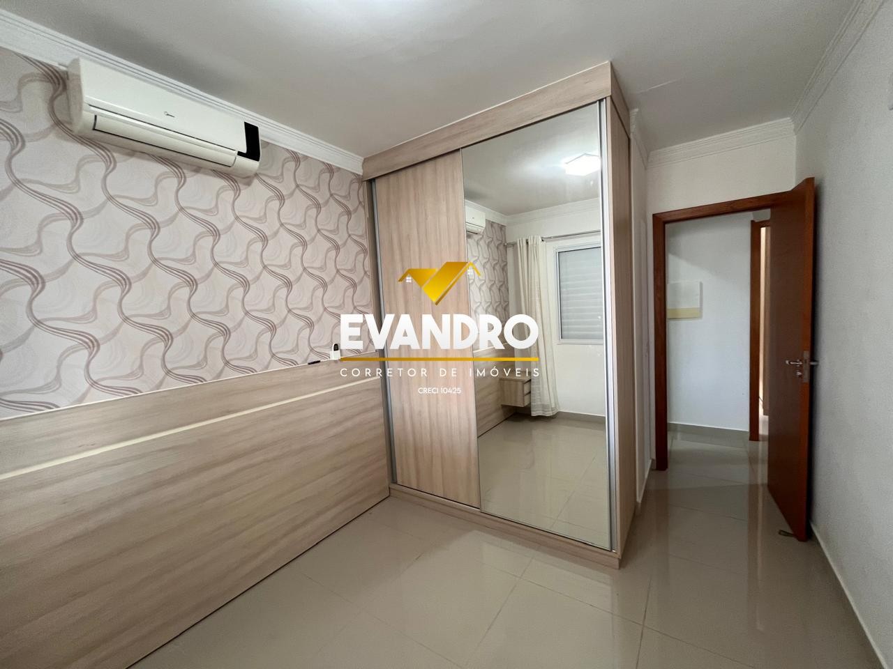 Casa de Condomínio à venda com 3 quartos, 198m² - Foto 9