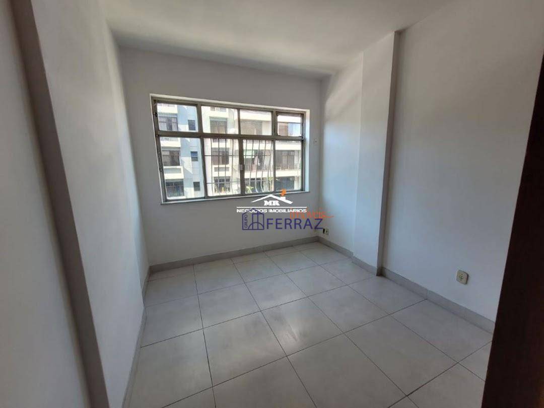 Apartamento à venda com 3 quartos, 120m² - Foto 15