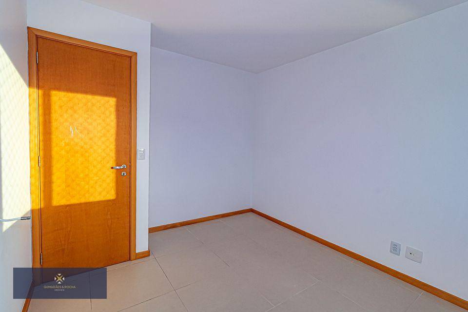 Apartamento à venda com 2 quartos, 82m² - Foto 10