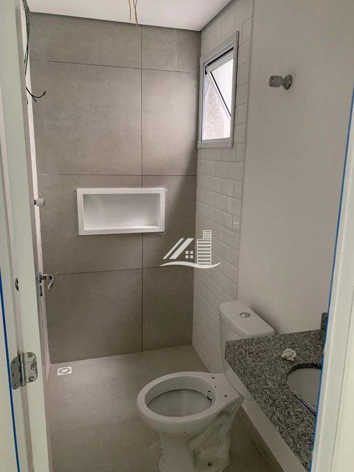 Cobertura à venda com 2 quartos, 70m² - Foto 12