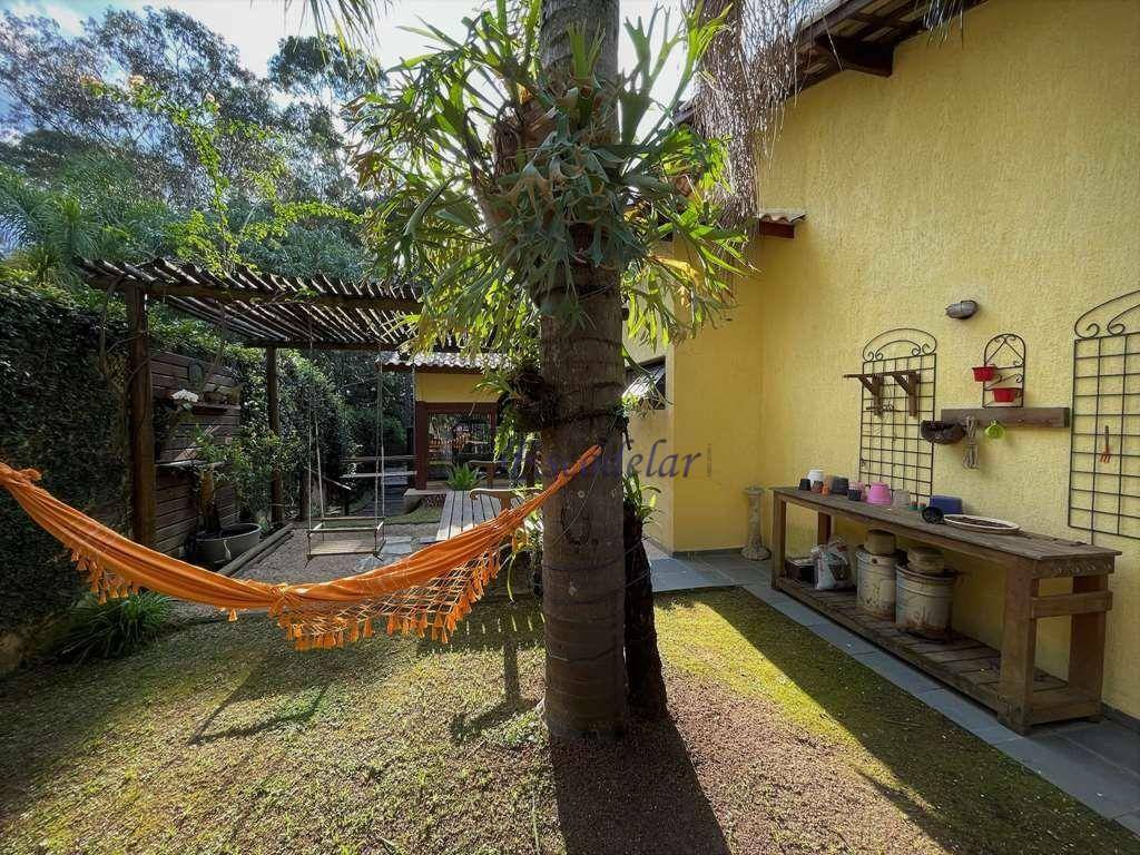 Casa de Condomínio à venda com 4 quartos, 220m² - Foto 24