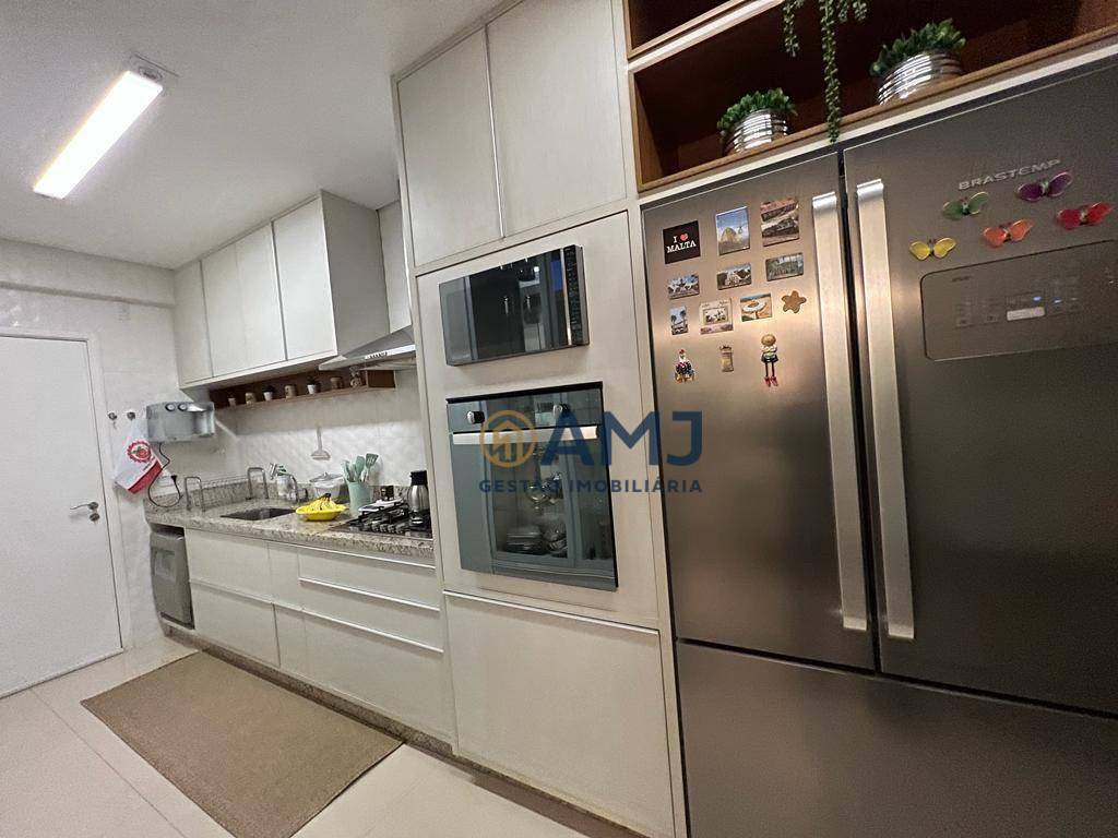 Apartamento à venda com 3 quartos, 160m² - Foto 20