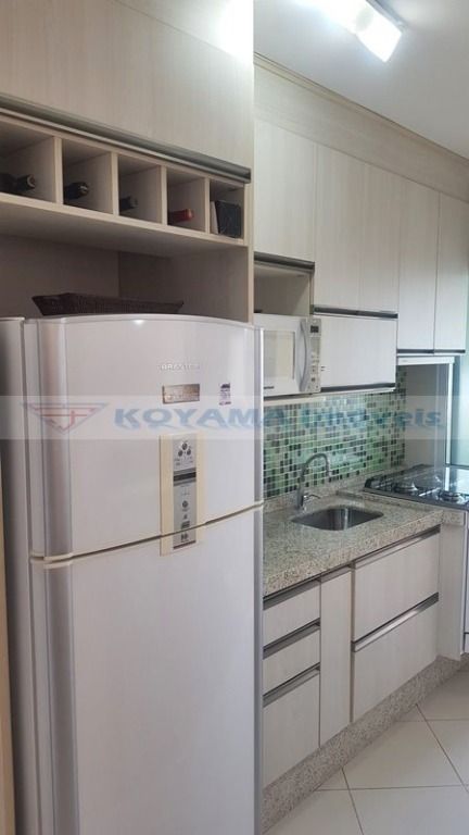 Apartamento à venda com 2 quartos, 62m² - Foto 14