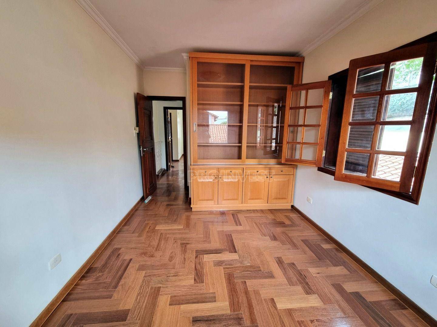 Casa à venda com 4 quartos, 360m² - Foto 27