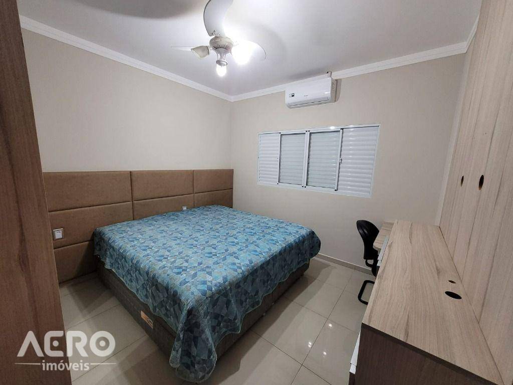 Casa de Condomínio à venda com 3 quartos, 210m² - Foto 10