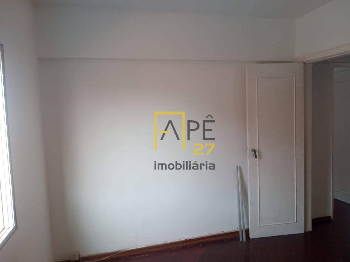 Apartamento à venda com 2 quartos, 70m² - Foto 12